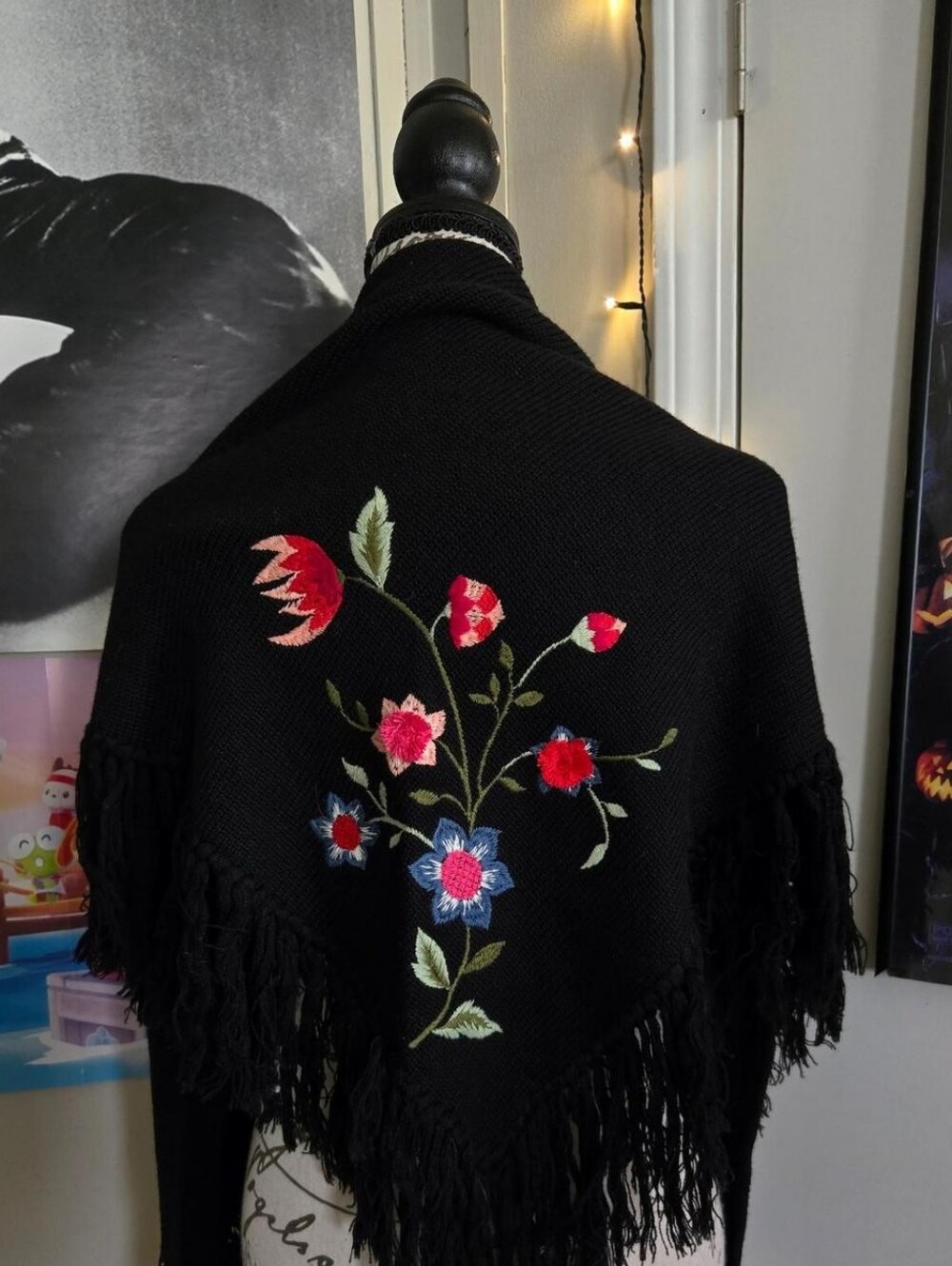 Sisley Black Shaw With Crochet Flowers
